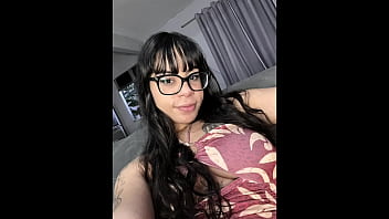 Caiu na net nerdzinha universitária dando pro professor casado no pelo