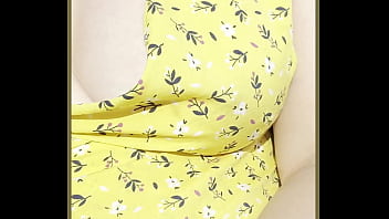 Milf exposes her perfect boobs in the automobile driving