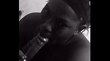 Bigassjuicy eats rod up