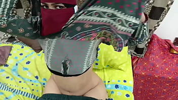 Dost ki behan ki phudi ka pani nikala