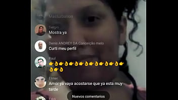 Solo chichis enseñando