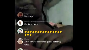 Solo chichis enseñando