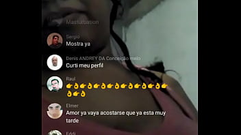 Solo chichis enseñando