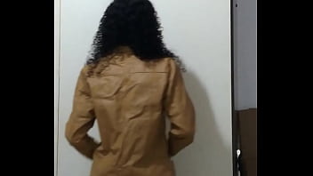 Seduction of the brunette jade