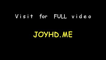 Young cunt split by big schlong