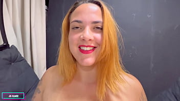 Gordinha ruiva louca pra ser arrombada
