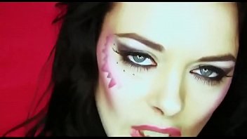 Bride fingered to orgasm