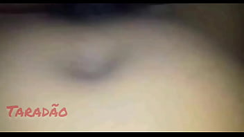 Gozando e gemendo pelo cu