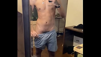 Pauzudo Mostrando A Rola thumbnail