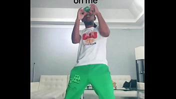 S o to all my costars w that kewchie to make me bust fast but i got stamina and can go rounds