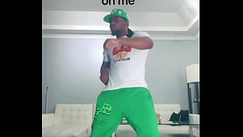 S o to all my costars w that kewchie to make me bust fast but i got stamina and can go rounds