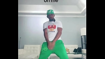 S o to all my costars w that kewchie to make me bust fast but i got stamina and can go rounds