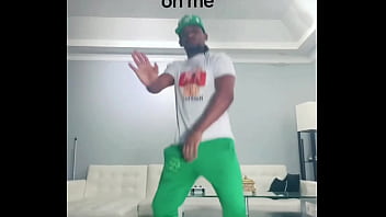 S o to all my costars w that kewchie to make me bust fast but i got stamina and can go rounds