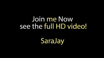 Sara jay got on all 4s & oiled herself up to dildo fuck her pussy