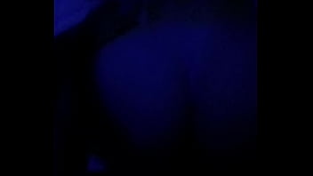 Morena dando gostoso