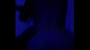 Morena dando gostoso