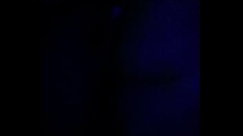 Morena dando gostoso