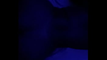 Morena dando gostoso