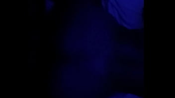 Morena dando gostoso