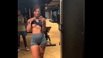 Trynna distract my gym partner