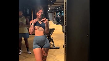 Trynna distract my gym partner