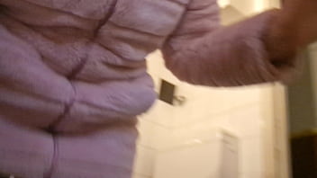 Great piss and farts in the bathroom of a friend 4k Great piss and farts in the bathroom of a friend 4k