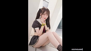 Japanese teenie girls in the nice took