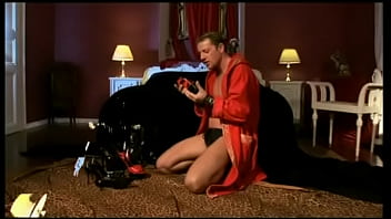 Jennifer stone gets a facial after her man drills her tight asshole Jennifer stone gets a facial after her man drills her tight asshole