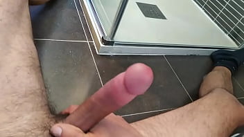 Corridon en el baño