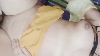 Jijaji put his penis in me after licking my pussy pussy while sitting on the chair