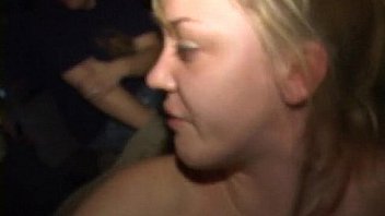 Men satisfy their sexy gfs