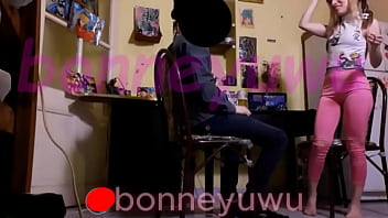 Bonneyuwu 20 32 Camara Oculta Argentina Teniendo Sexo Con Un Amigo Del Padre thumbnail