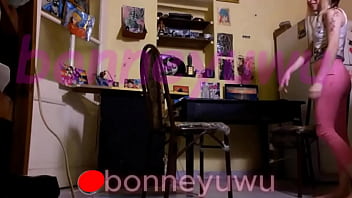 Bonneyuwu 20 32 camara oculta argentina teniendo sexo con un amigo del padre