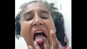 Esposa esperando corninho