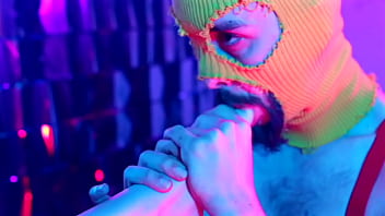 Foot goddess training her slave