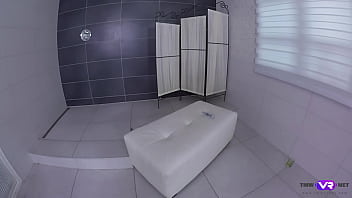 Mary kalisy talanted fingers in shaved pussy