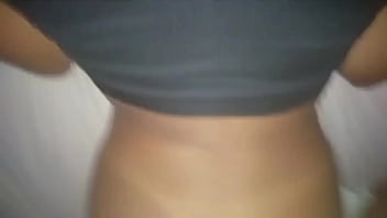 Dou minha buceta a meu padrasto