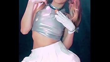 Bonneyuwu 12 13 pee bebo mi orina frasco