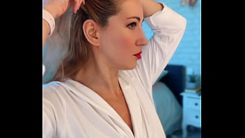 Après ma séance de sport et une bonne make up qu'attends tu