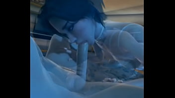 Compañera me despierta con mamasa