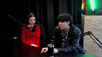 Era um clt ferrado recebeu convite pra entrar no pornô a mãe deu um conselho transou com uma menina que gemia alto e quase foi preso yastrixx & dixon watch sheer red