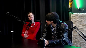 Era um clt ferrado recebeu convite pra entrar no pornô a mãe deu um conselho transou com uma menina que gemia alto e quase foi preso yastrixx & dixon watch sheer red