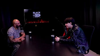 Era um clt ferrado recebeu convite pra entrar no pornô a mãe deu um conselho transou com uma menina que gemia alto e quase foi preso yastrixx & dixon watch sheer red