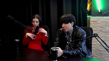 Era um clt ferrado recebeu convite pra entrar no pornô a mãe deu um conselho transou com uma menina que gemia alto e quase foi preso yastrixx & dixon watch sheer red