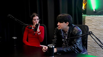 Era um clt ferrado recebeu convite pra entrar no pornô a mãe deu um conselho transou com uma menina que gemia alto e quase foi preso yastrixx & dixon watch sheer red