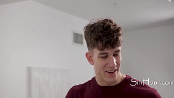 Family ties get knotted between the thighs