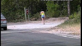 Teen blowjob outdoor in public