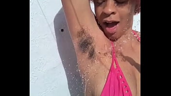 This is a normal body but it is not an common bodyesse é um corpo normal mas não é um corpo comum#positivebodyimage