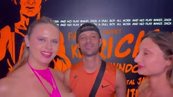 Aquela Cena Quente No Darkroom thumbnail