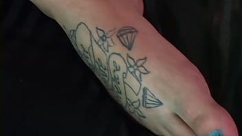 Oh my god she can't stop cuming